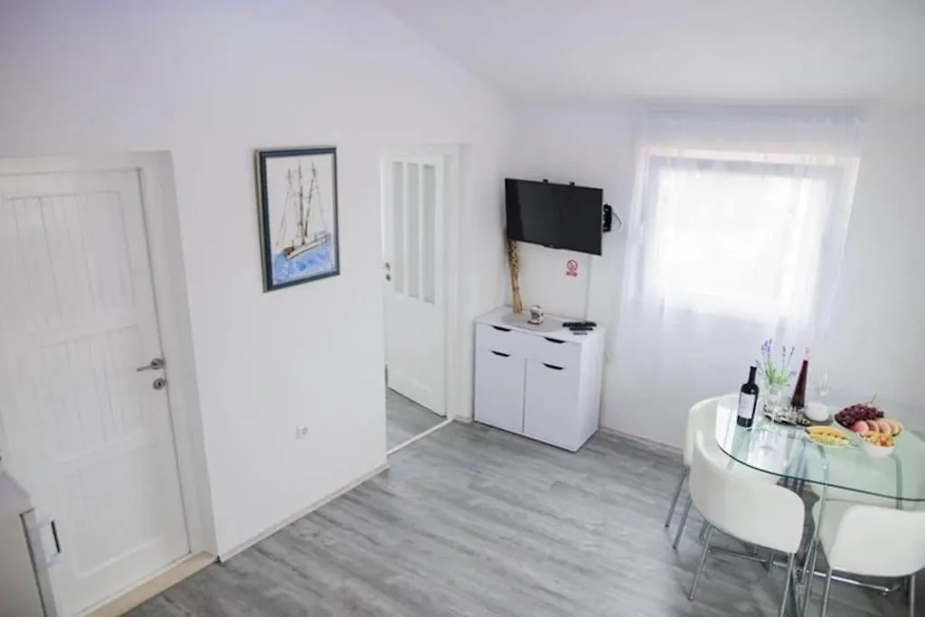 Holiday House - Lukatony With Sea View Trogir Croatia