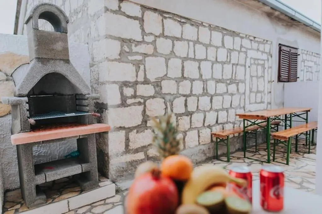Holiday House - Lukatony With Sea View Trogir